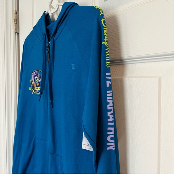 2013 Run Disney WDW Half 1/2 Marathon Womens M Donald Duck Blue Full-Zip Hoodie - Picture 4 of 5